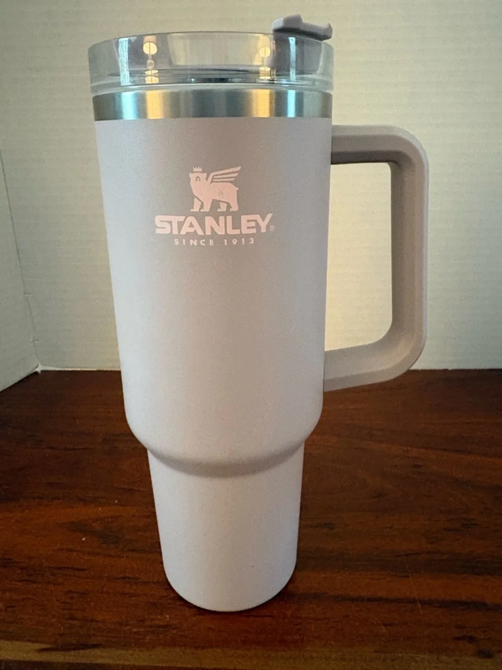 Stanley Adventure Quencher 40 oz Tumbler Light Lilac No Straw - Picture 2 of 8